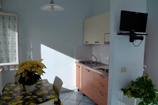 Residence Marconi Terracina Exterior foto